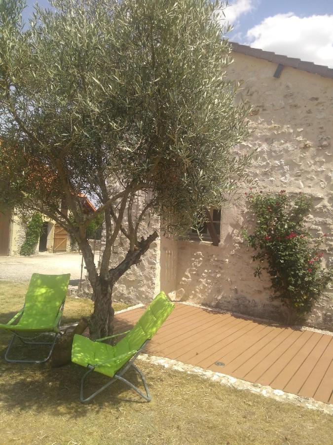 La Chaumerie Chenevelles Extérieur photo